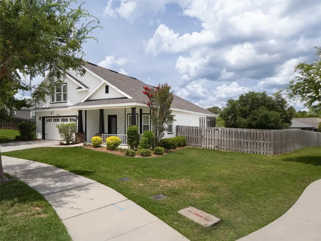 1541 NW 100th Drive Gainesville FL 32606
