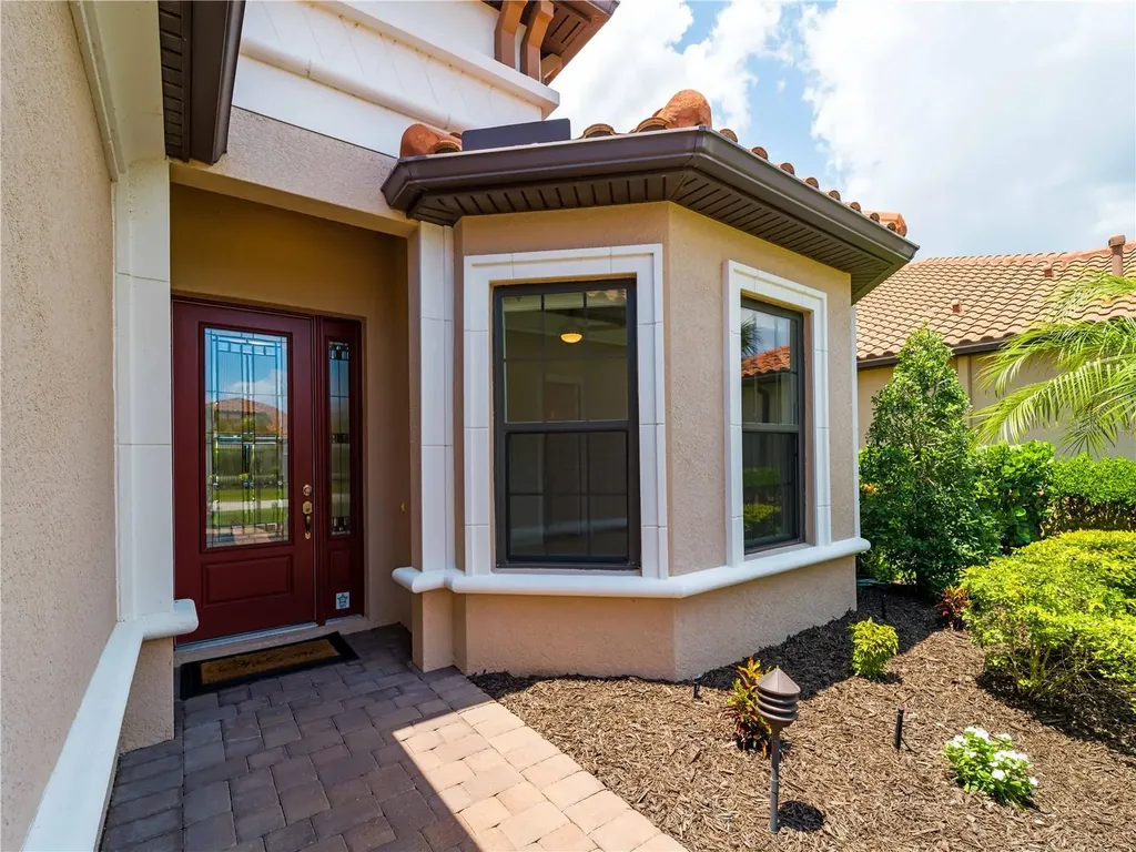 5364 Salcano Street Sarasota FL 34238