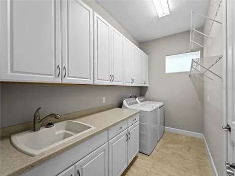 5364 Salcano Street Sarasota FL 34238