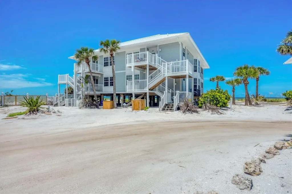 7554 Palm Island Drive S Placida FL 33946