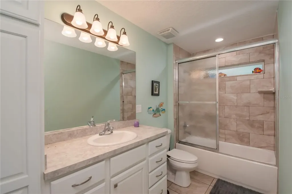 6140 NW 145th Avenue Road Morriston FL 32668