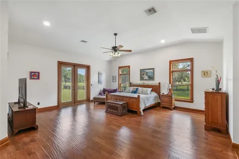 6140 NW 145th Avenue Road Morriston FL 32668
