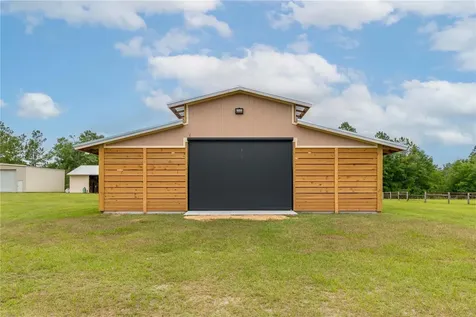 6140 NW 145th Avenue Road Morriston FL 32668