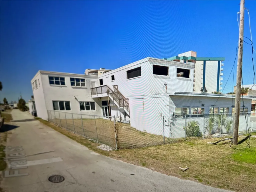 2020 S Atlantic Avenue Daytona Beach Shores FL 32118