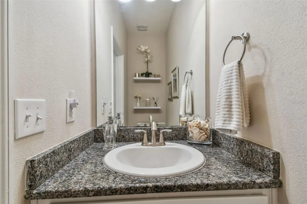 6467 Seasound Drive Apollo Beach FL 33572