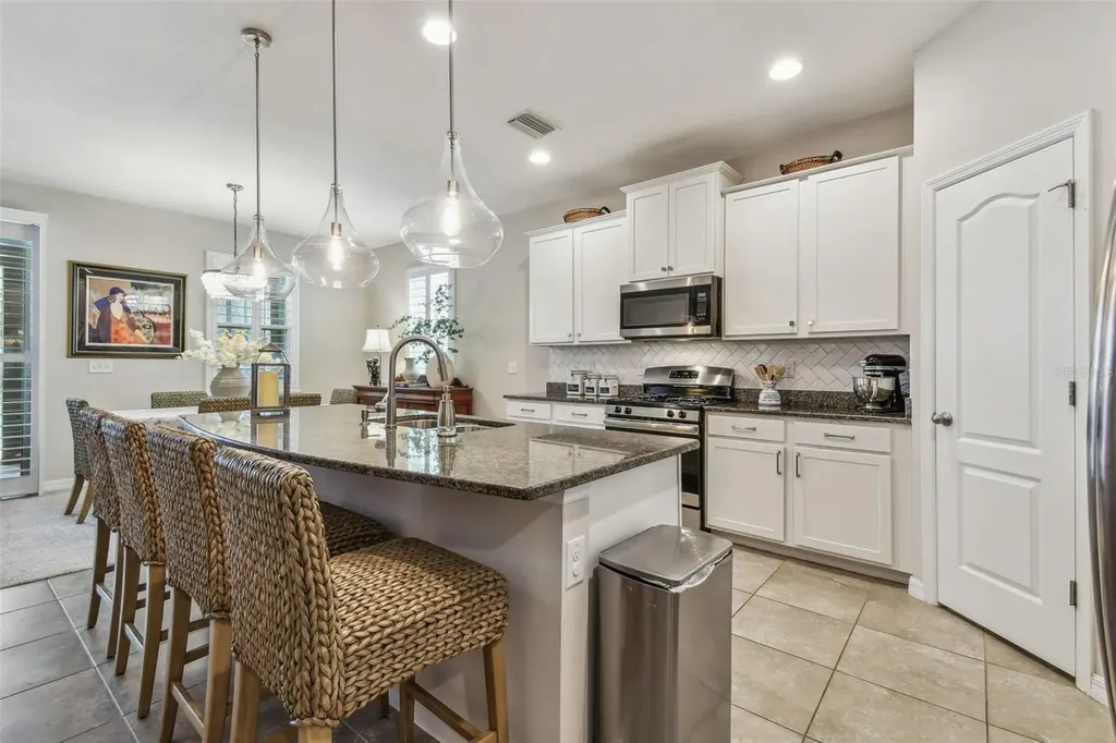 6467 Seasound Drive Apollo Beach FL 33572