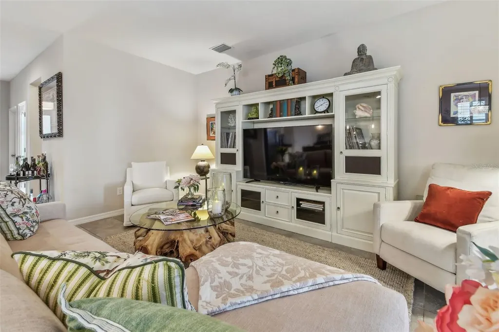 6467 Seasound Drive Apollo Beach FL 33572