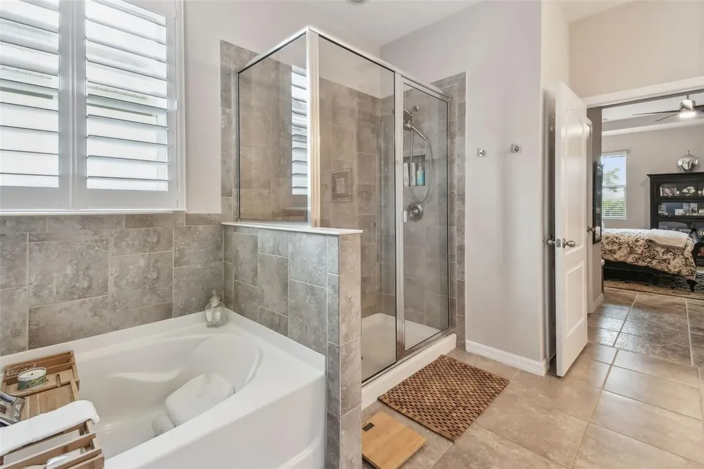 6467 Seasound Drive Apollo Beach FL 33572