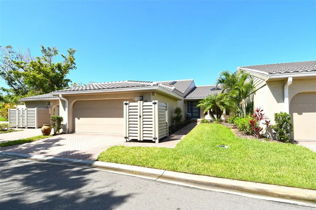 2103 Harbourside Drive Longboat Key FL 34228