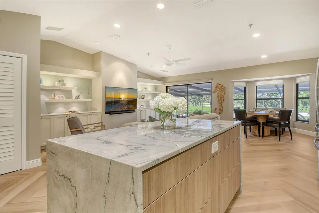 2103 Harbourside Drive Longboat Key FL 34228