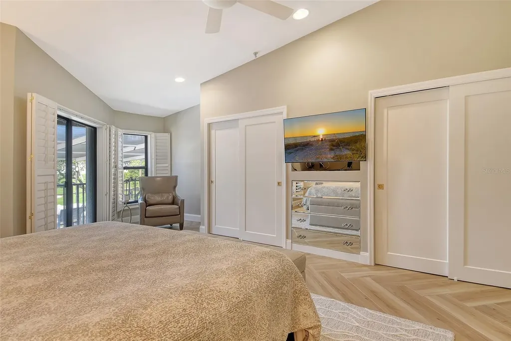 2103 Harbourside Drive Longboat Key FL 34228