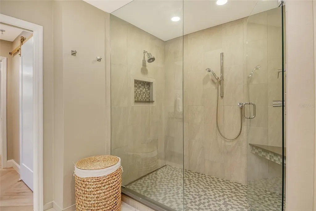 2103 Harbourside Drive Longboat Key FL 34228