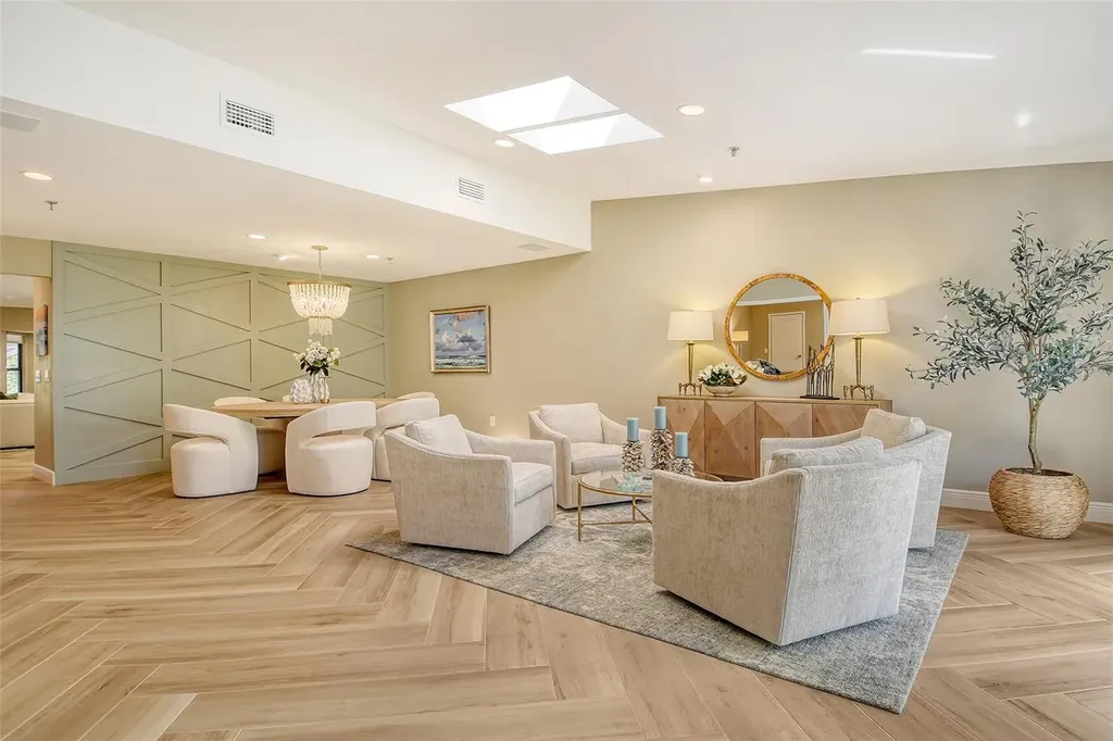 2103 Harbourside Drive Longboat Key FL 34228