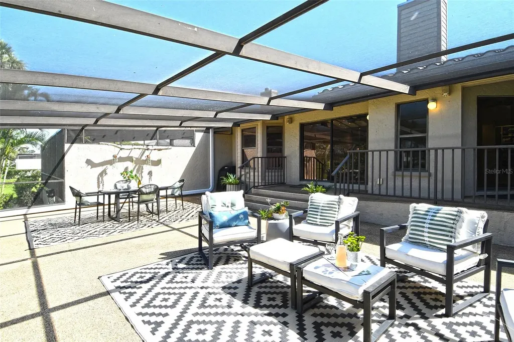 2103 Harbourside Drive Longboat Key FL 34228