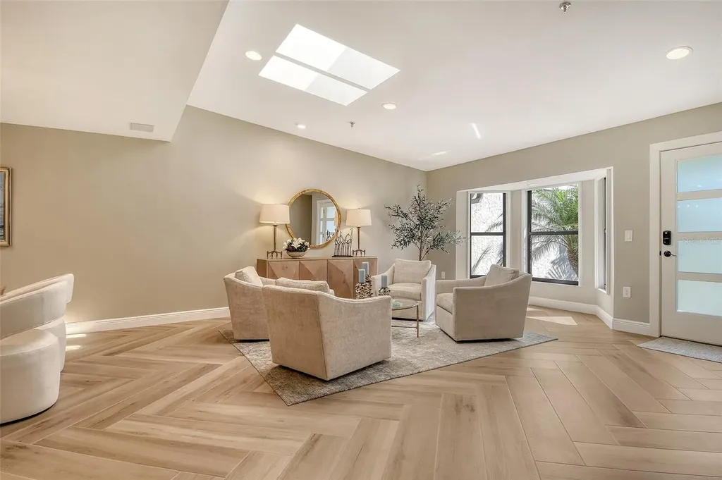 2103 Harbourside Drive Longboat Key FL 34228