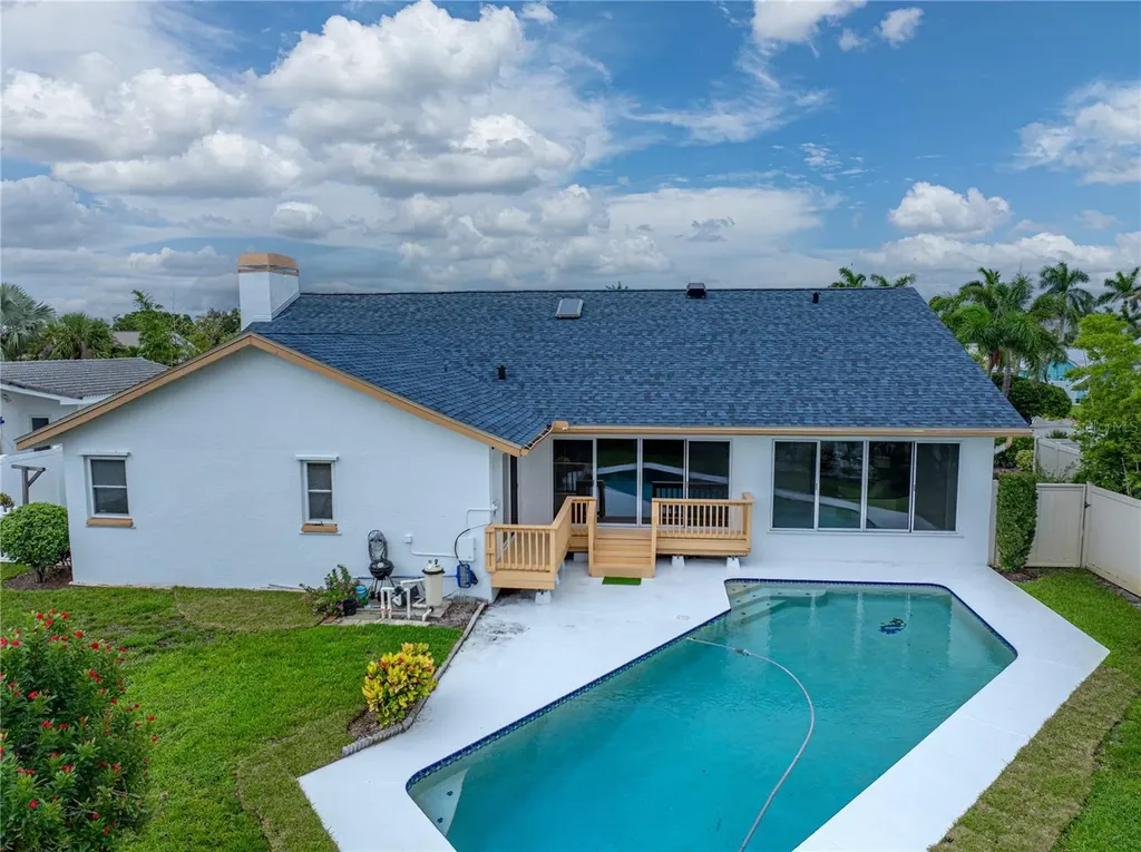 366 6th Avenue N Tierra Verde FL 33715