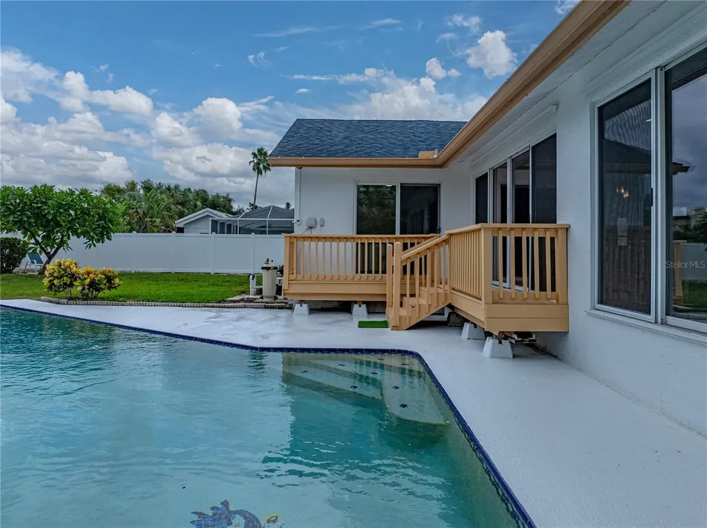 366 6th Avenue N Tierra Verde FL 33715