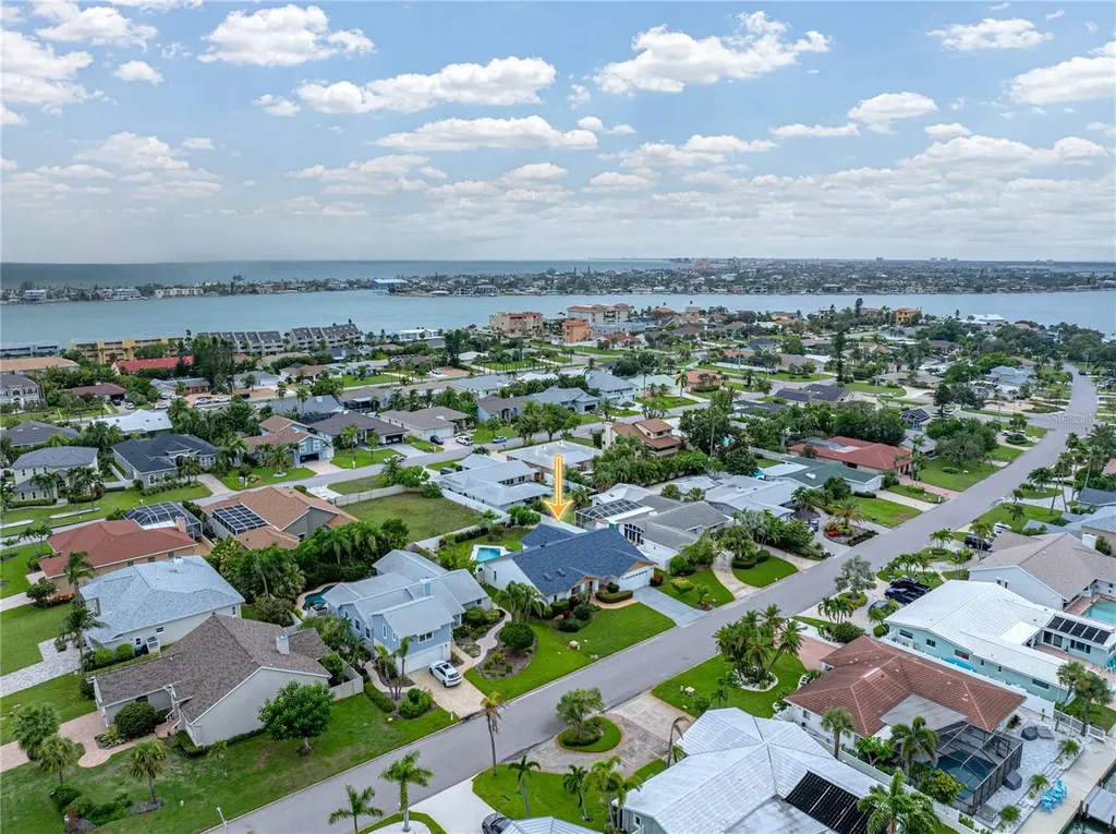 366 6th Avenue N Tierra Verde FL 33715