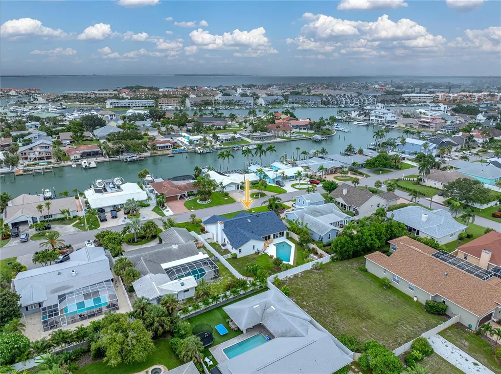 366 6th Avenue N Tierra Verde FL 33715