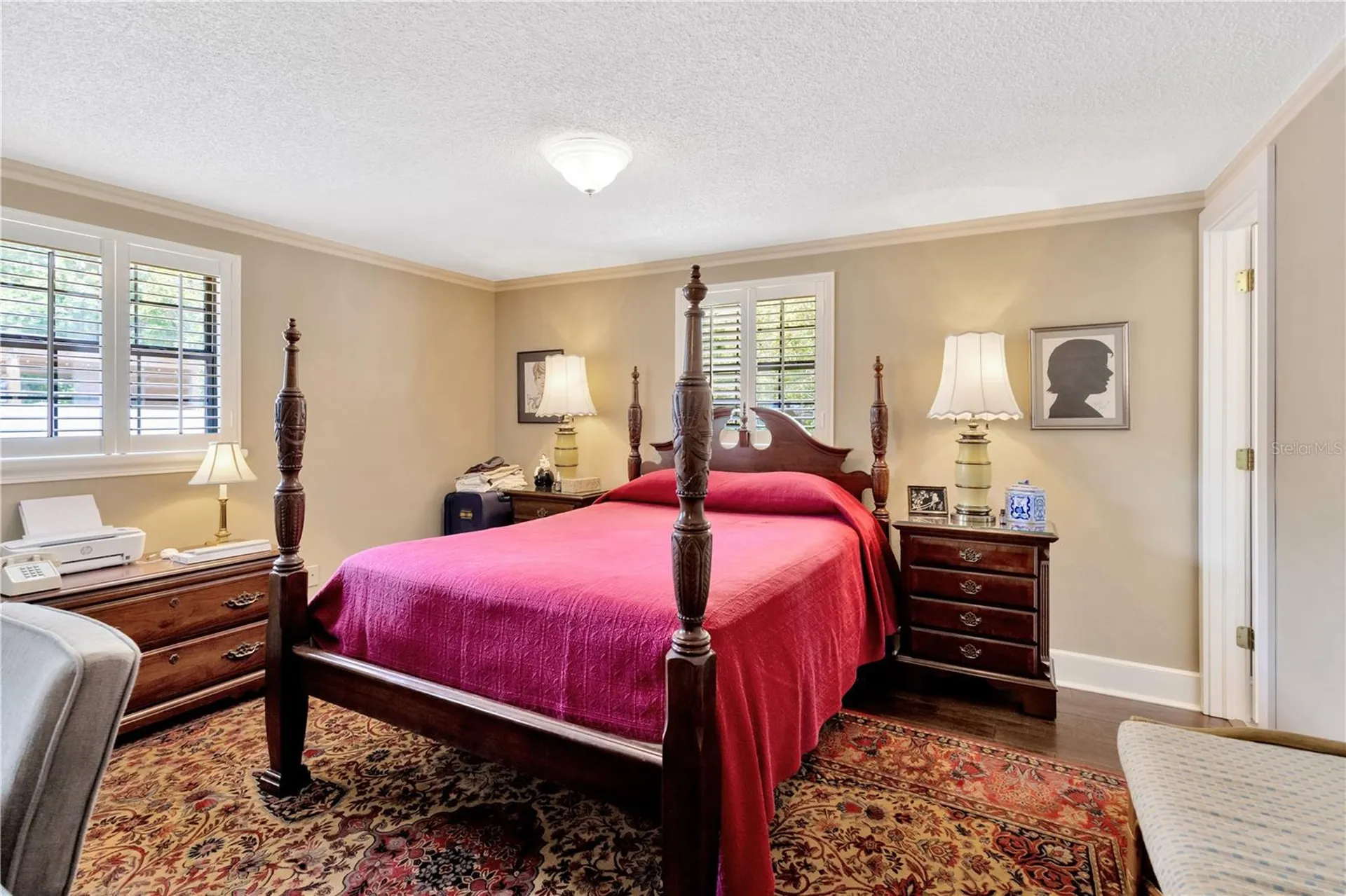 4909 S Elberon Street Tampa FL 33611