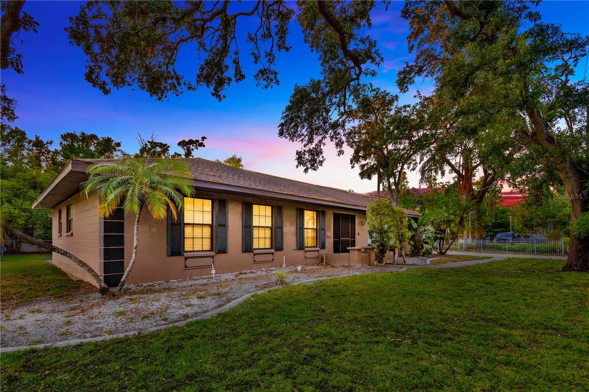 4909 S Elberon Street Tampa FL 33611