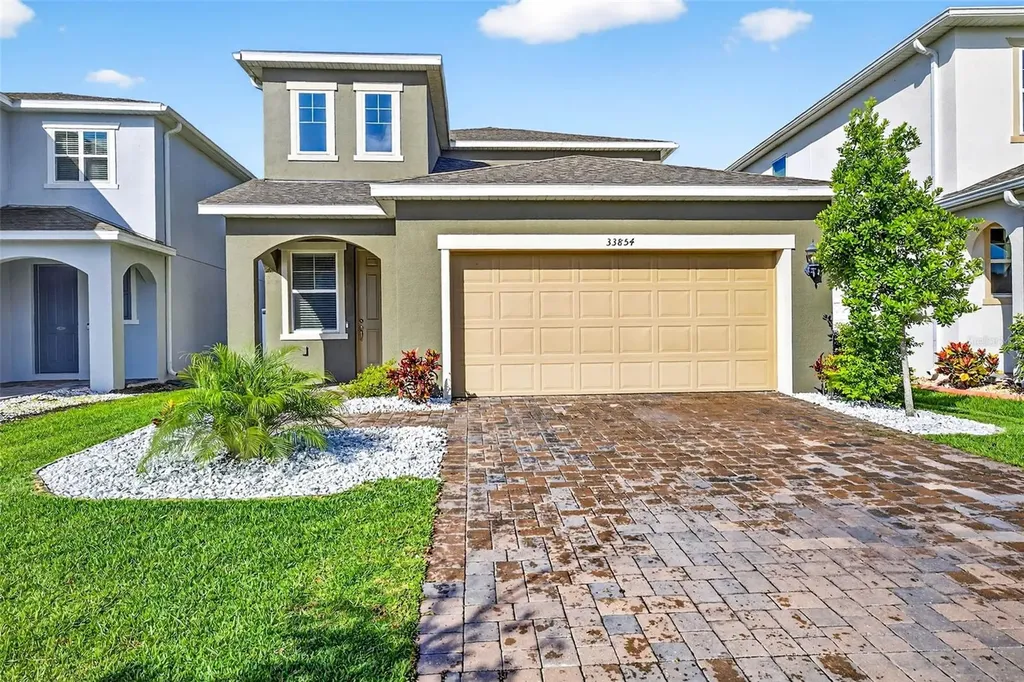 33854 Floating Heart Court Wesley Chapel FL 33545