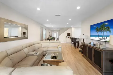 311 Pendant Court Kissimmee FL 34747