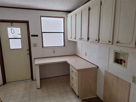 432 Santa Fe Road E Tavares FL 32778