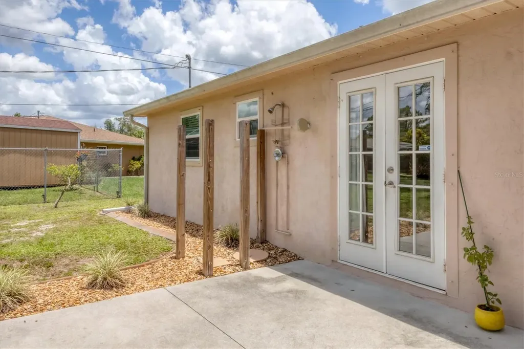 1053 Yarmouth Street Port Charlotte FL 33952
