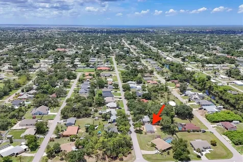 1053 Yarmouth Street Port Charlotte FL 33952