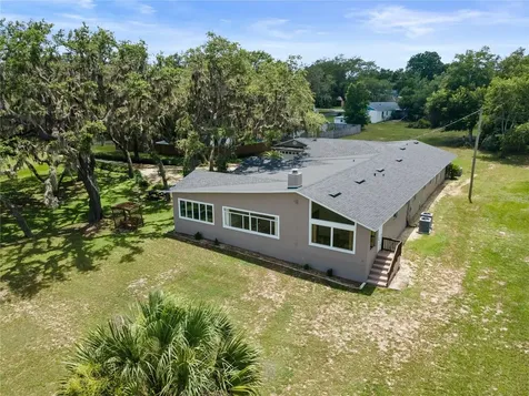 81 N Carol Avenue Mascotte FL 34753