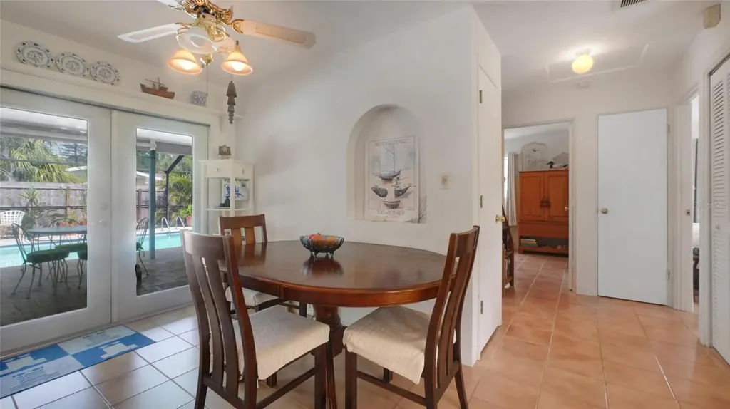 2807 Miriam Street S Gulfport FL 33711