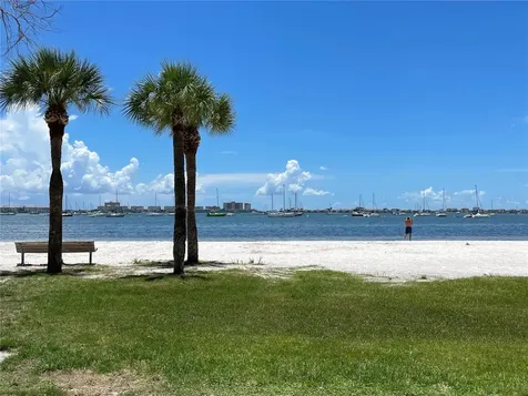 2807 Miriam Street S Gulfport FL 33711