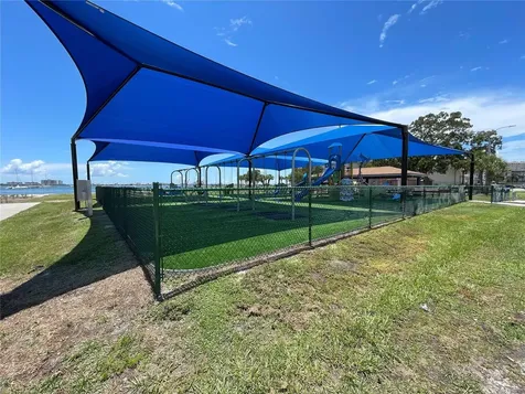 2807 Miriam Street S Gulfport FL 33711