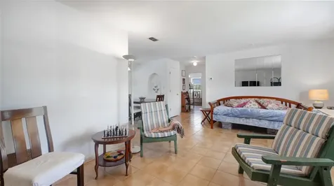 2807 Miriam Street S Gulfport FL 33711