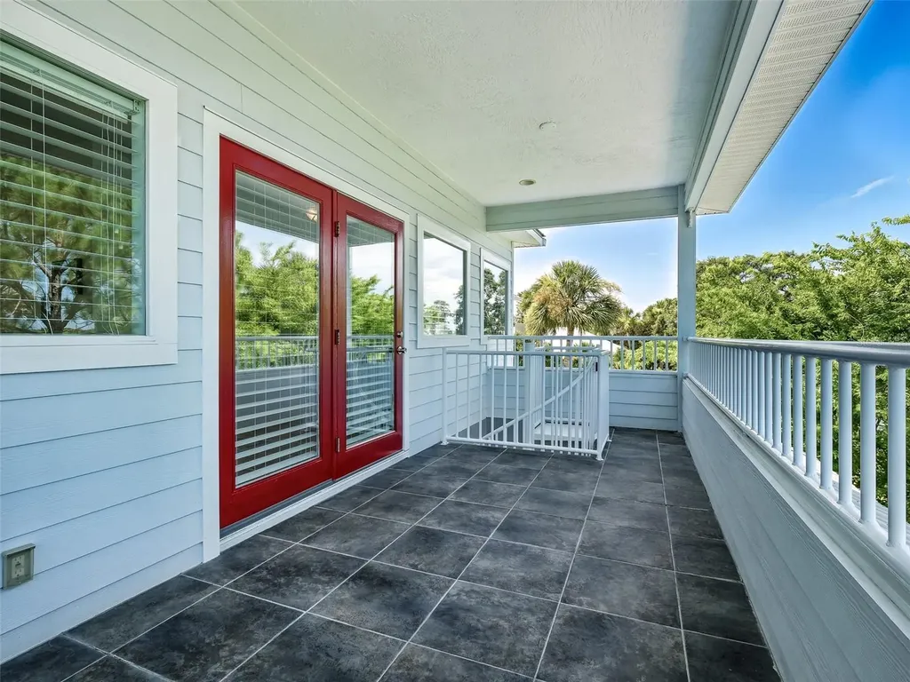206 S Riverside Drive Edgewater FL 32132