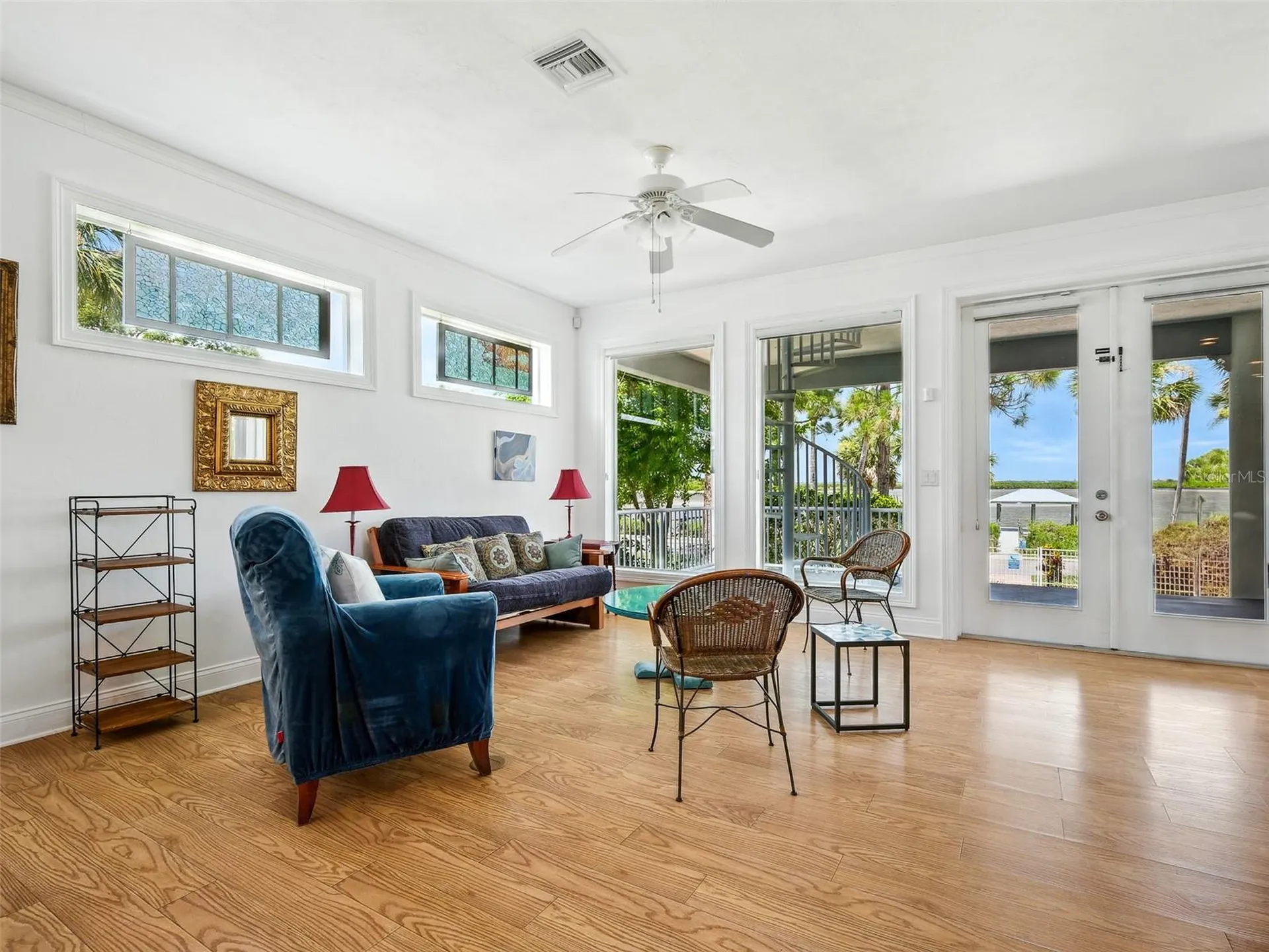 206 S Riverside Drive Edgewater FL 32132