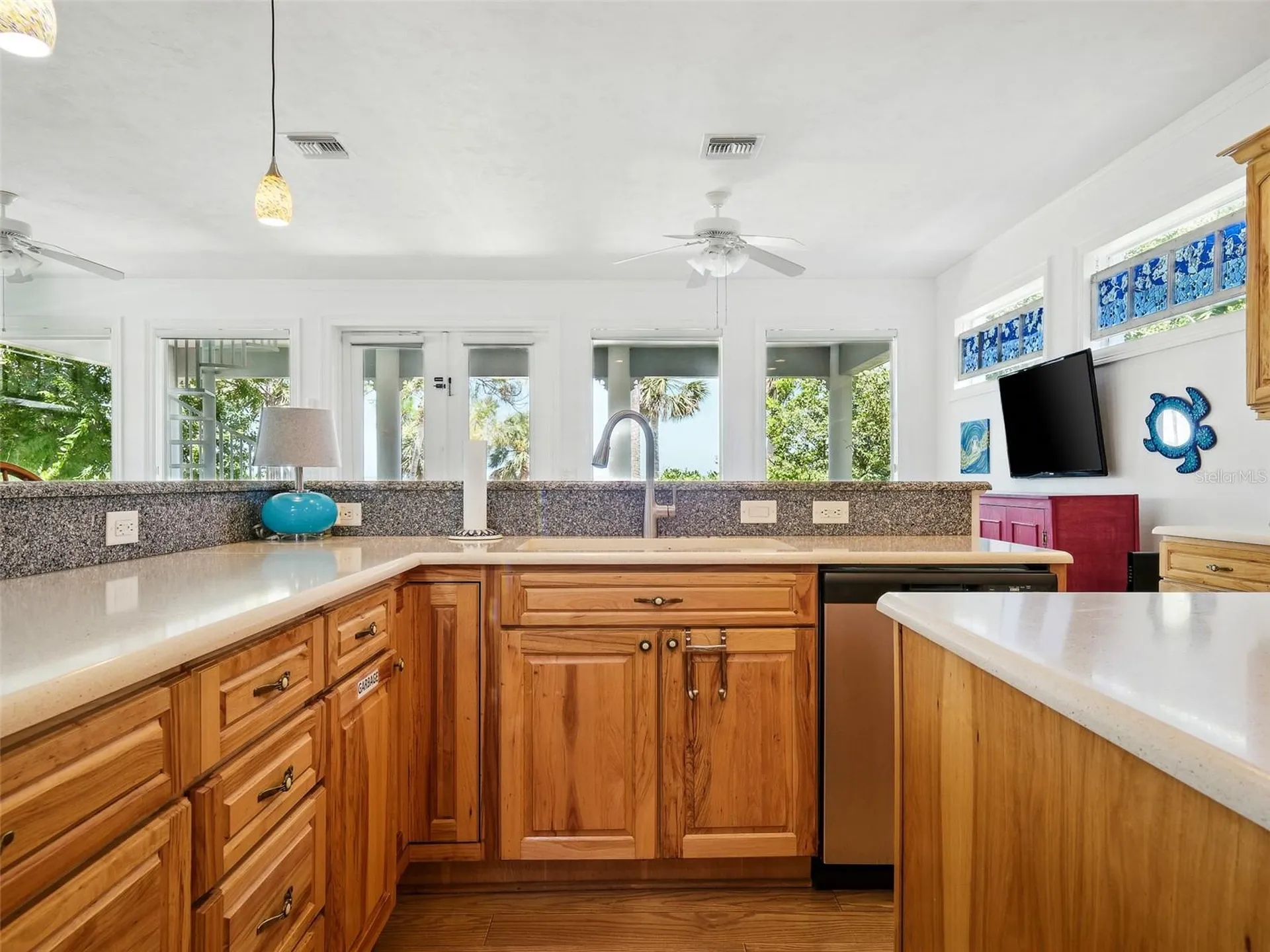 206 S Riverside Drive Edgewater FL 32132