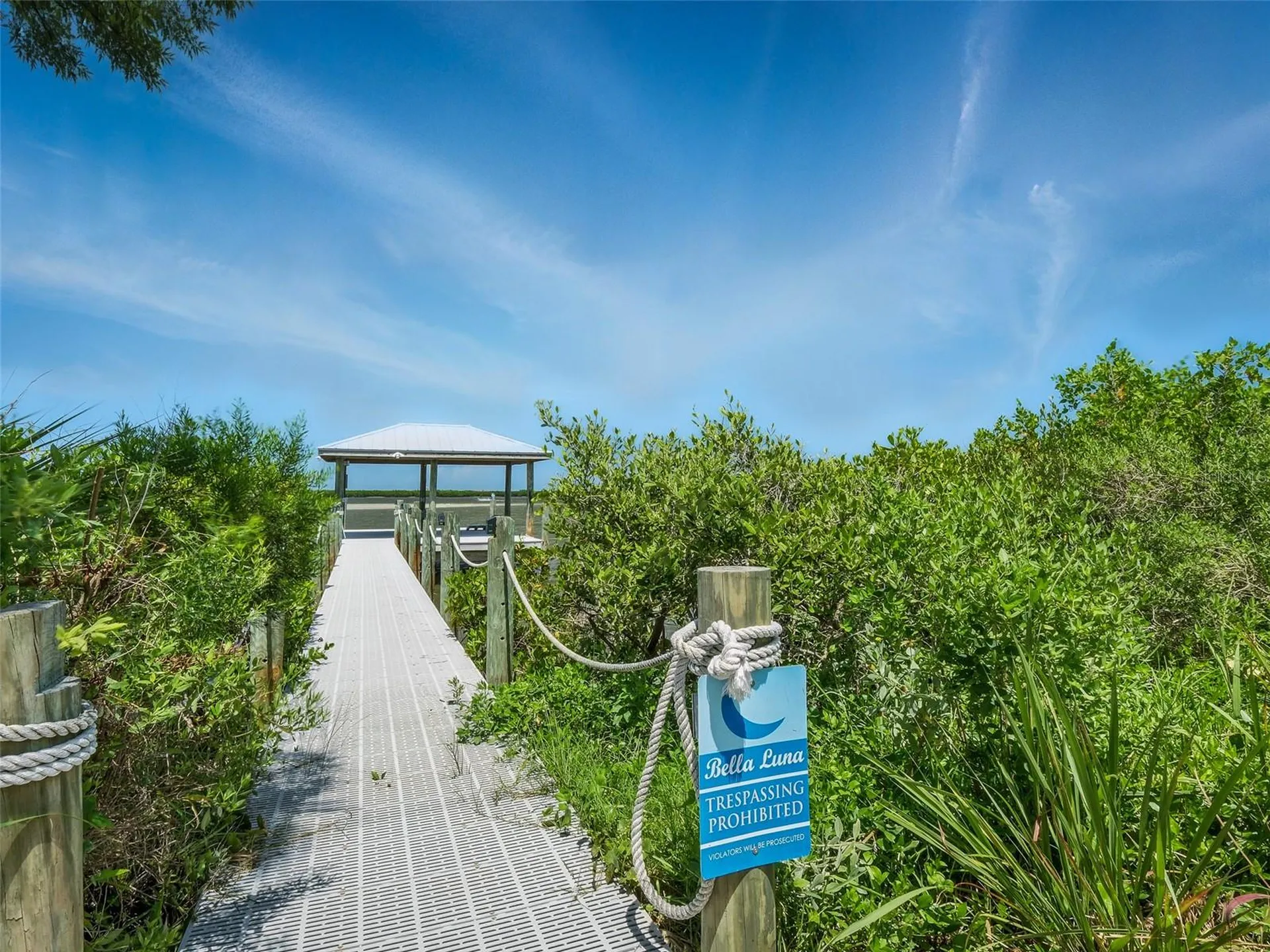 206 S Riverside Drive Edgewater FL 32132