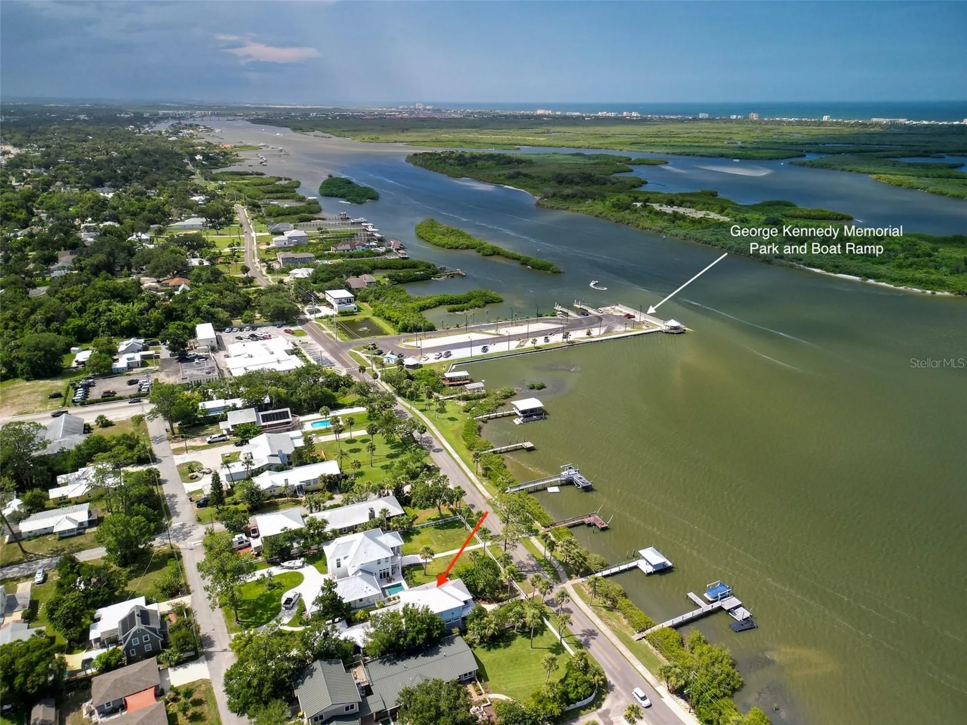 206 S Riverside Drive Edgewater FL 32132
