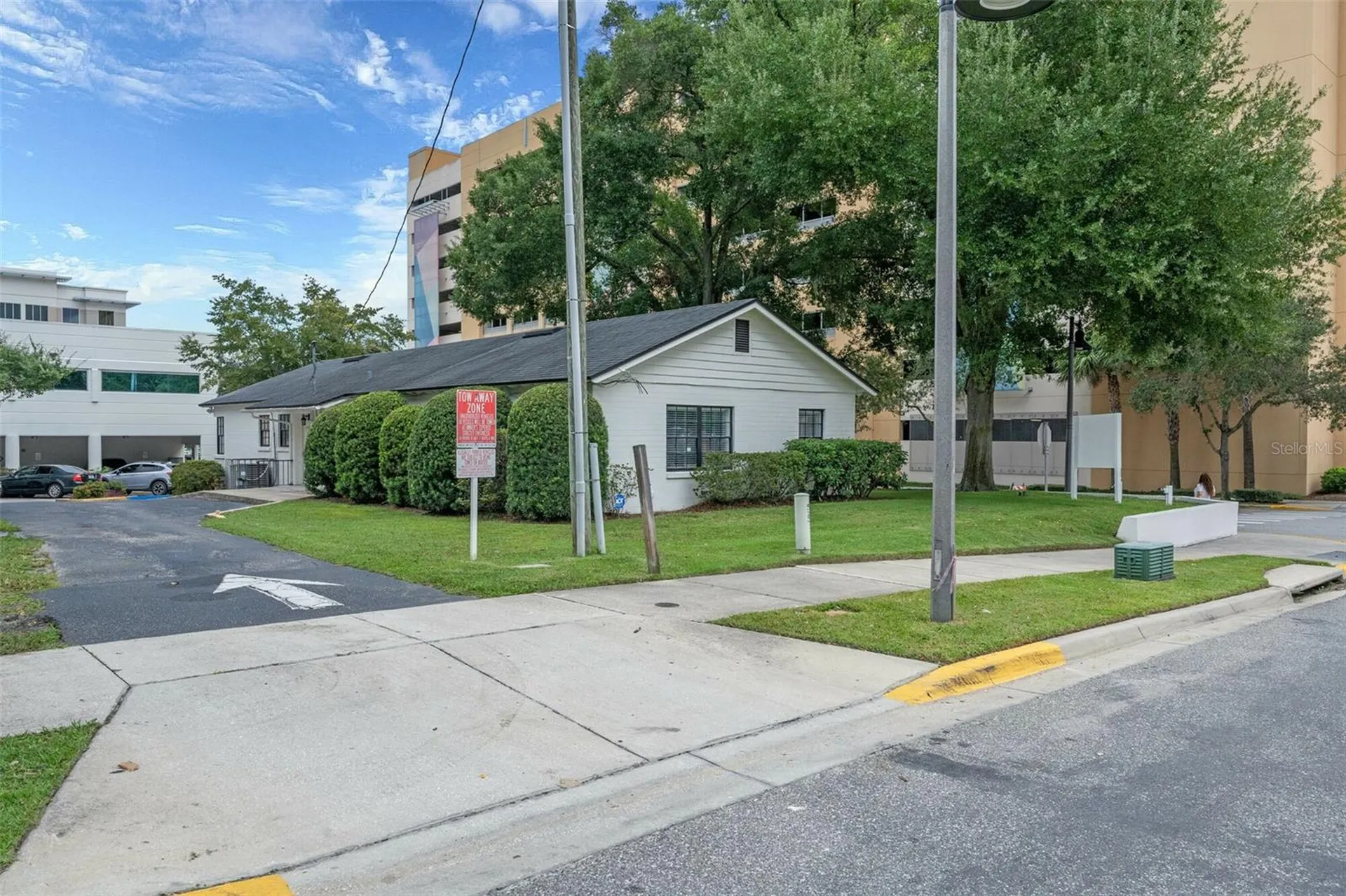 1214 Kuhl Avenue Orlando FL 32806