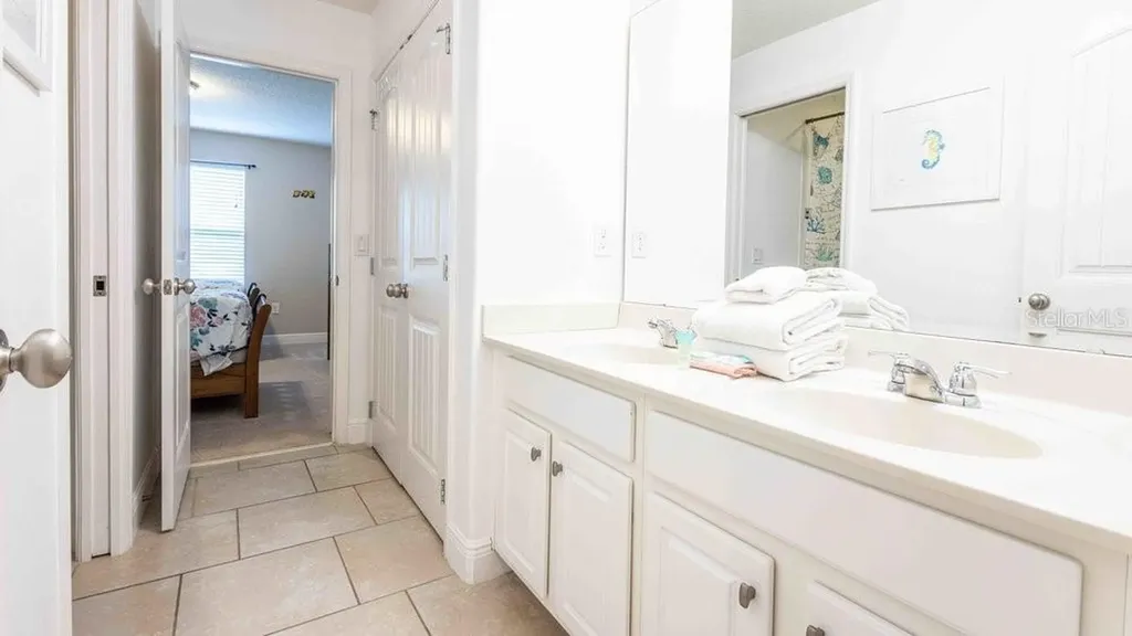 5168 Oakbourne Avenue Davenport FL 33837