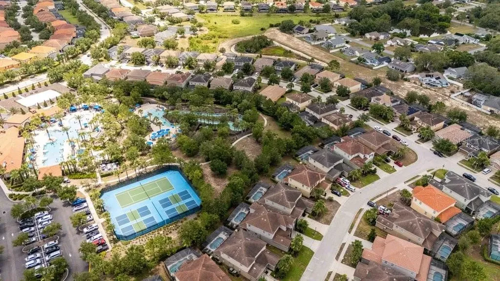 5168 Oakbourne Avenue Davenport FL 33837