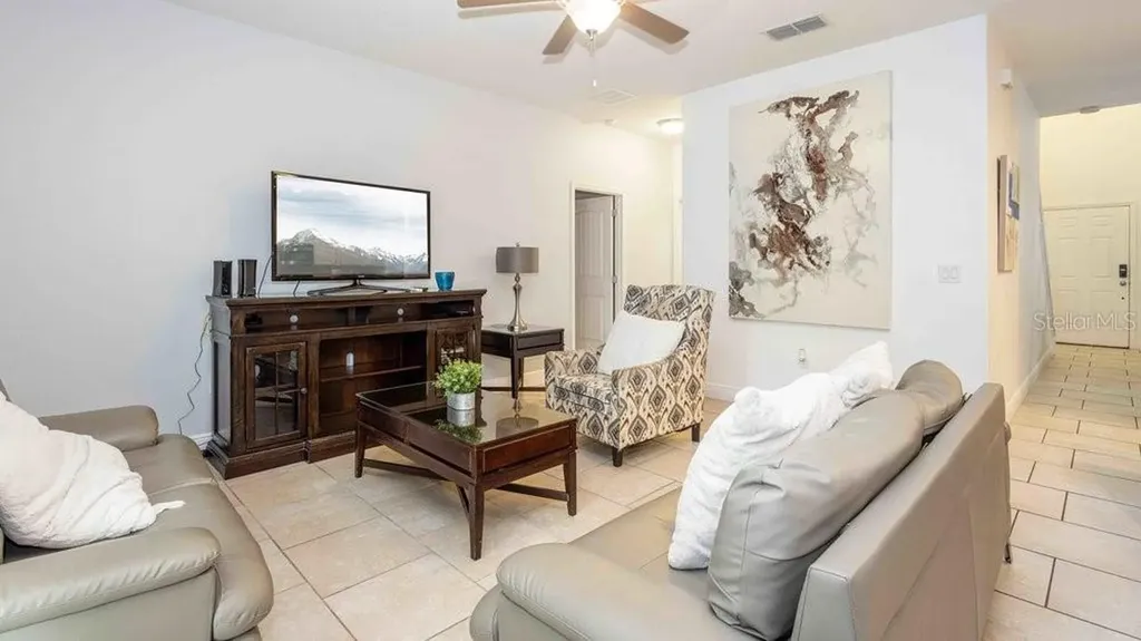 5168 Oakbourne Avenue Davenport FL 33837