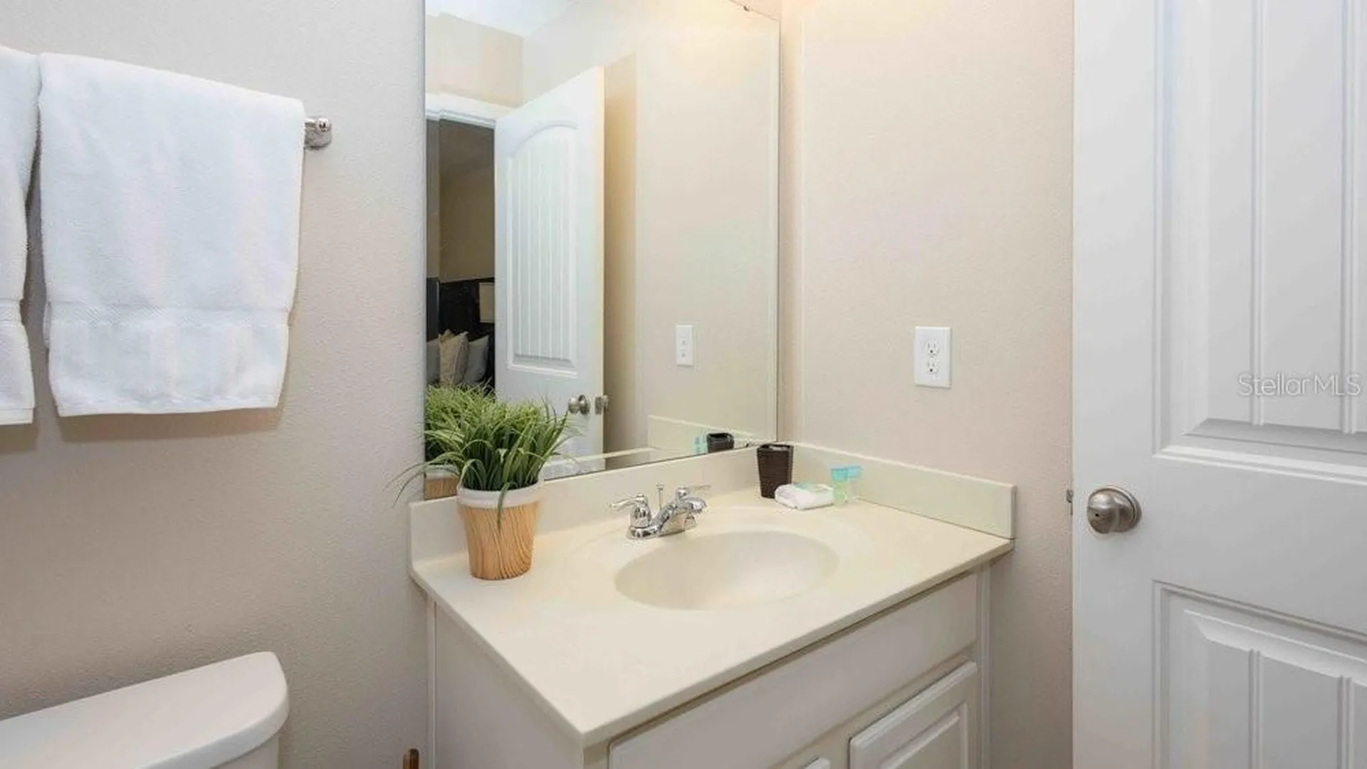 5168 Oakbourne Avenue Davenport FL 33837