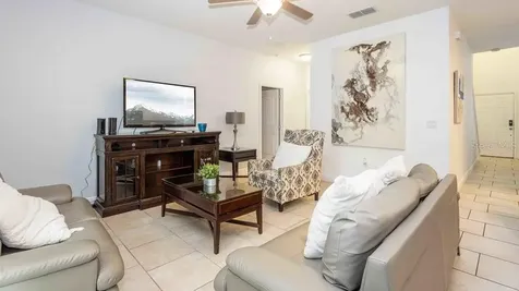 5168 Oakbourne Avenue Davenport FL 33837
