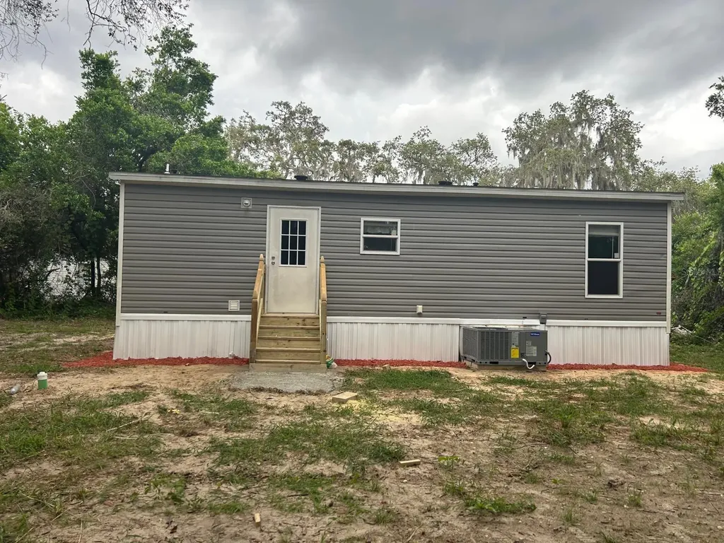 15400 NE 236th Place Fort Mc Coy FL 32134