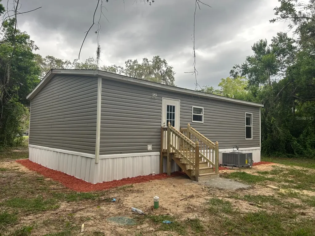 15400 NE 236th Place Fort Mc Coy FL 32134