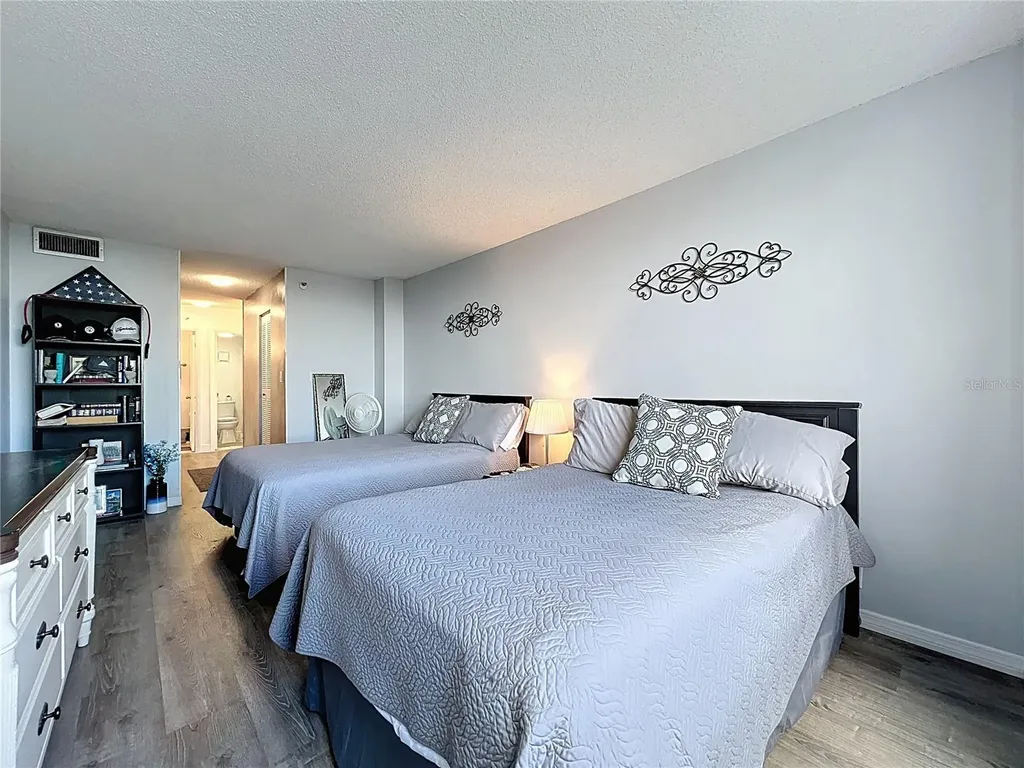 400 E Colonial Drive Orlando FL 32803