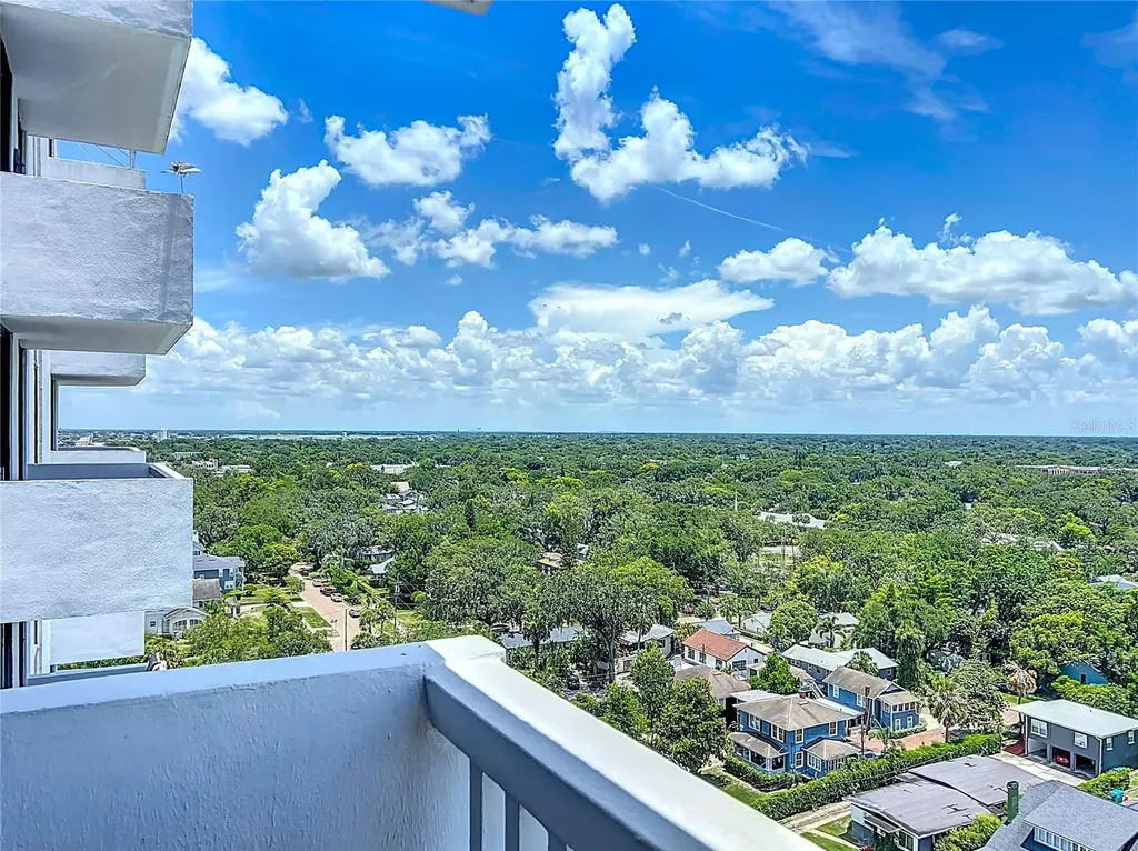 400 E Colonial Drive Orlando FL 32803